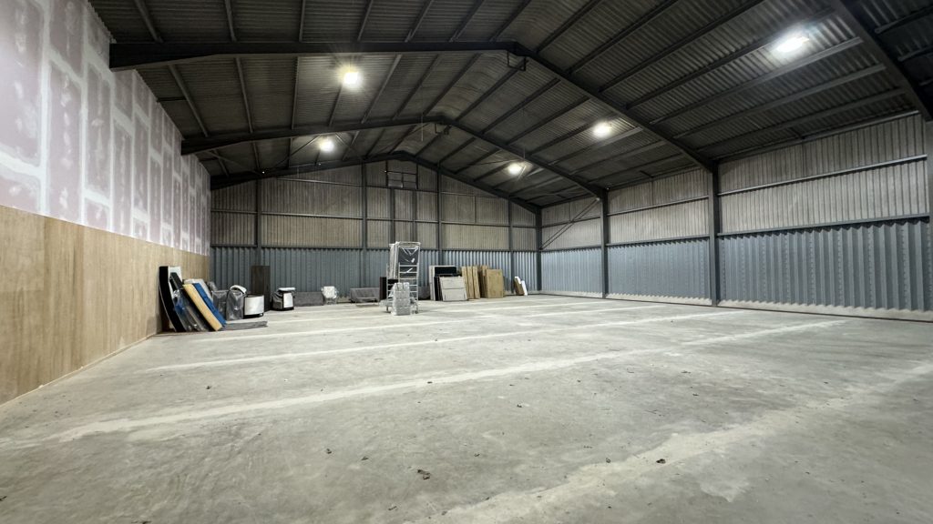 Storage warehouse